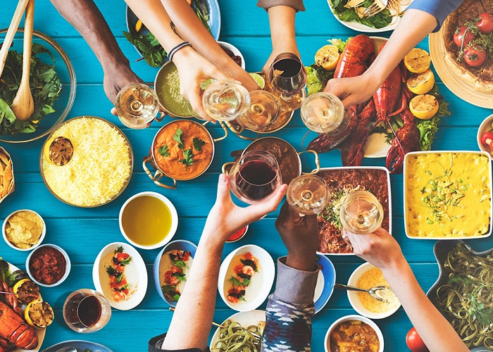 Rối loạn tiêu hóa khi đi du lịch phải làm sao?