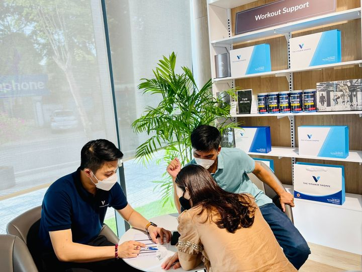 Giải pháp cá nhân hóa và Trợ lý sức khỏe cá nhân tại The Vitamin Shoppe Việt Nam