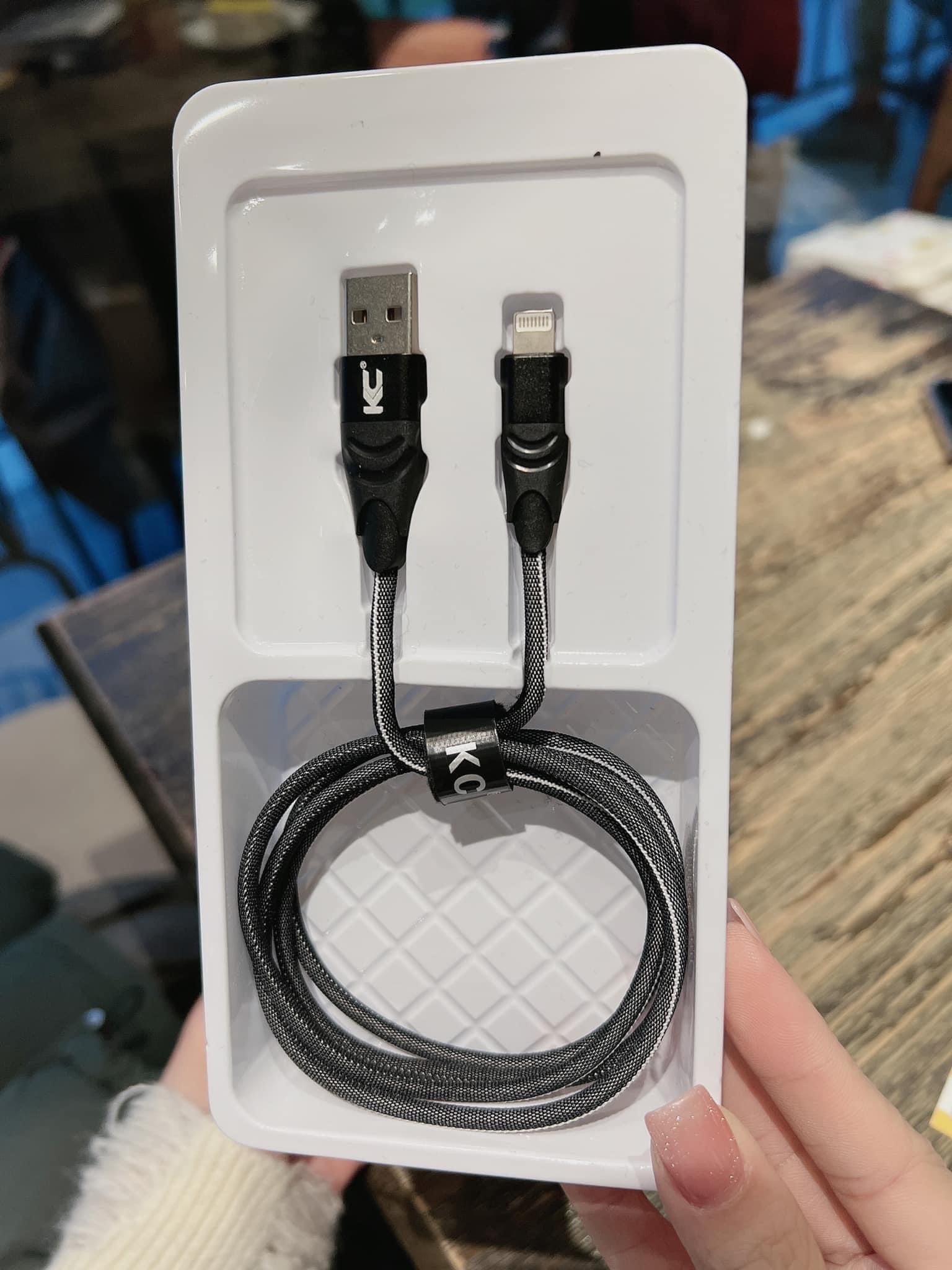 Cáp sạc KC C14 Samsung V8 2m