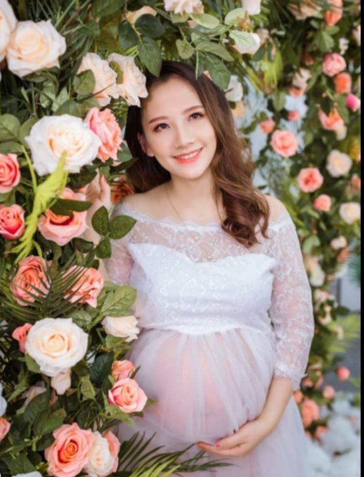 MẸ BẦU VÀ BÉ YÊU