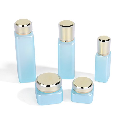 Sáng Tạo Với Chai Lọ mỹ phẩm: Top 5 Thiết Kế Độc Đáo phù hợp sản phẩm của Bạn