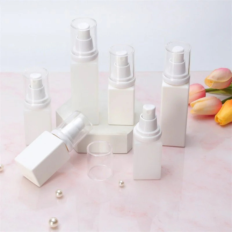 Bao bì nhựa đựng mỹ phẩm và những lưu ý khi chọn chất liệu nhựa làm bao bì mỹ phẩm