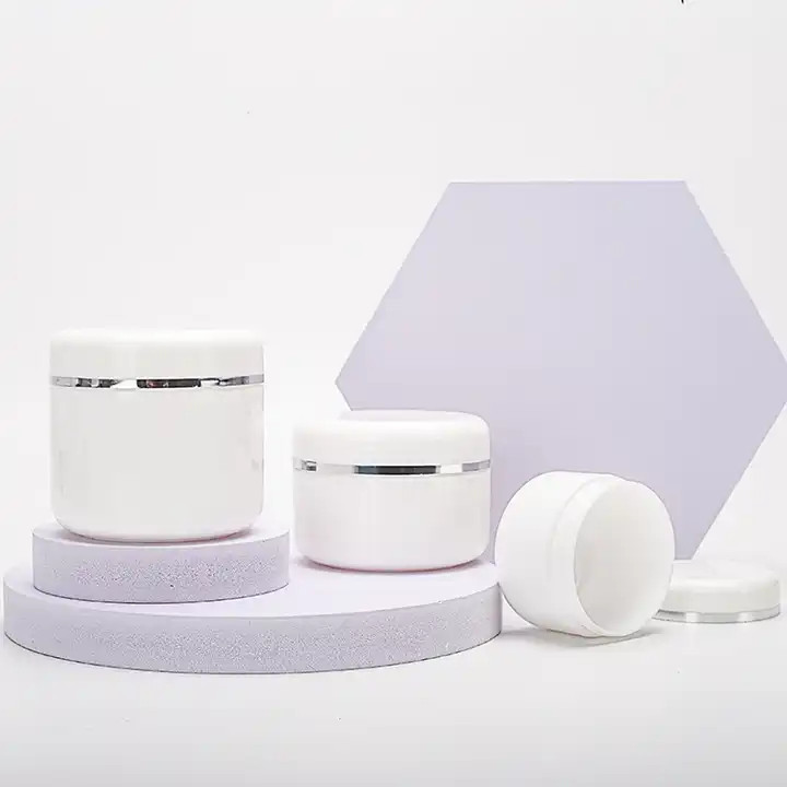 Top 5 Loại Hũ Mỹ Phẩm Đang 'Hot' Trong Năm Nay