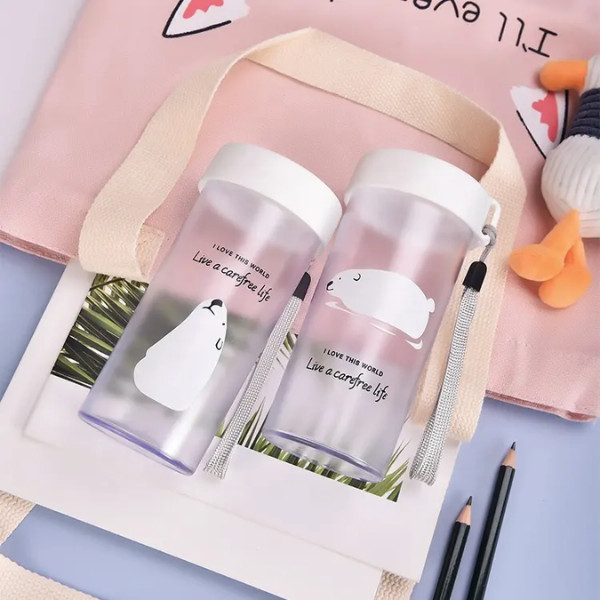 Bình đựng nước cầm tay