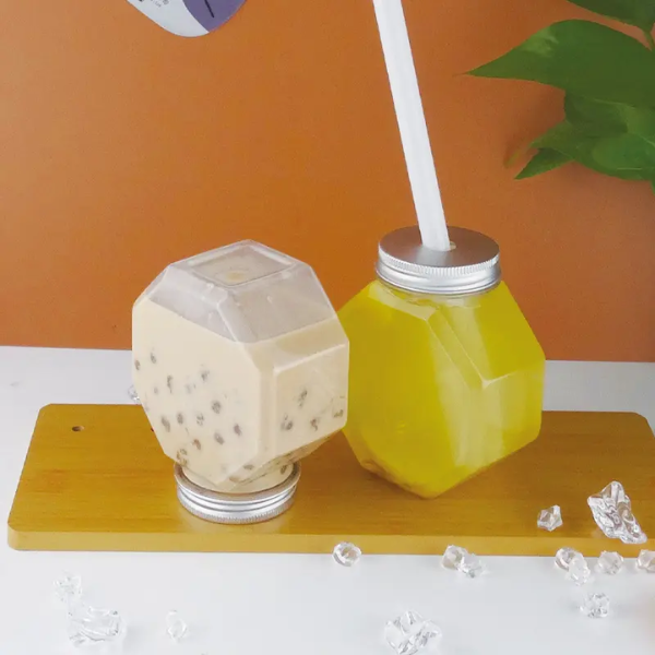 Chai nhựa PET trong đựng đồ uống