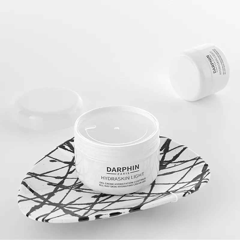 Bao bì mỹ phẩm sử dụng chất liệu nhựa