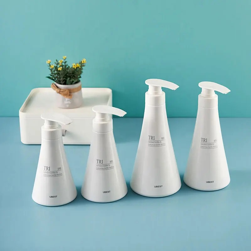 Chai dầu gội tam giác nhựa PET