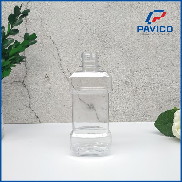 Chai nước súc miệng