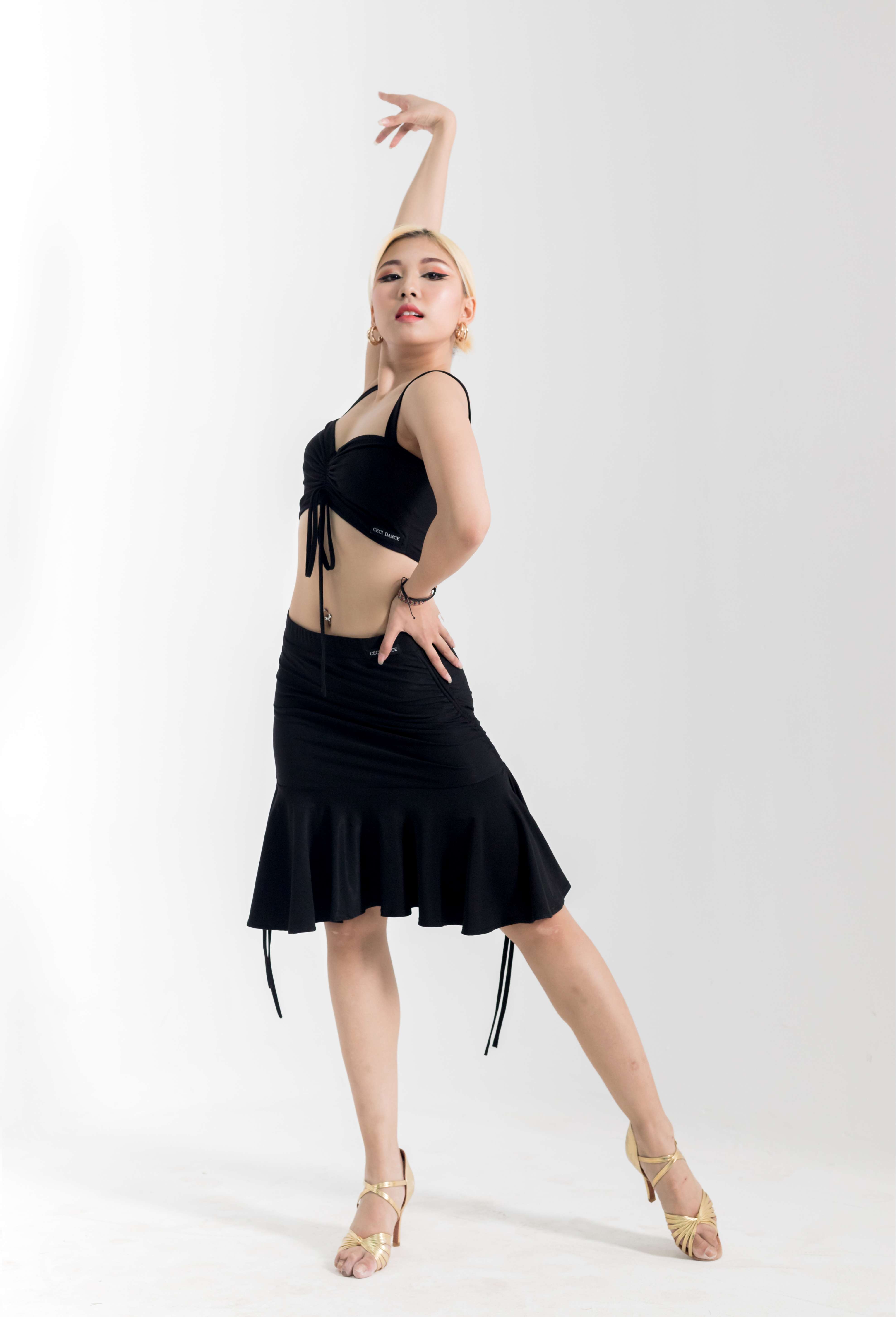 ÁO CROPTOP NHÚN NGỰC CNULA133