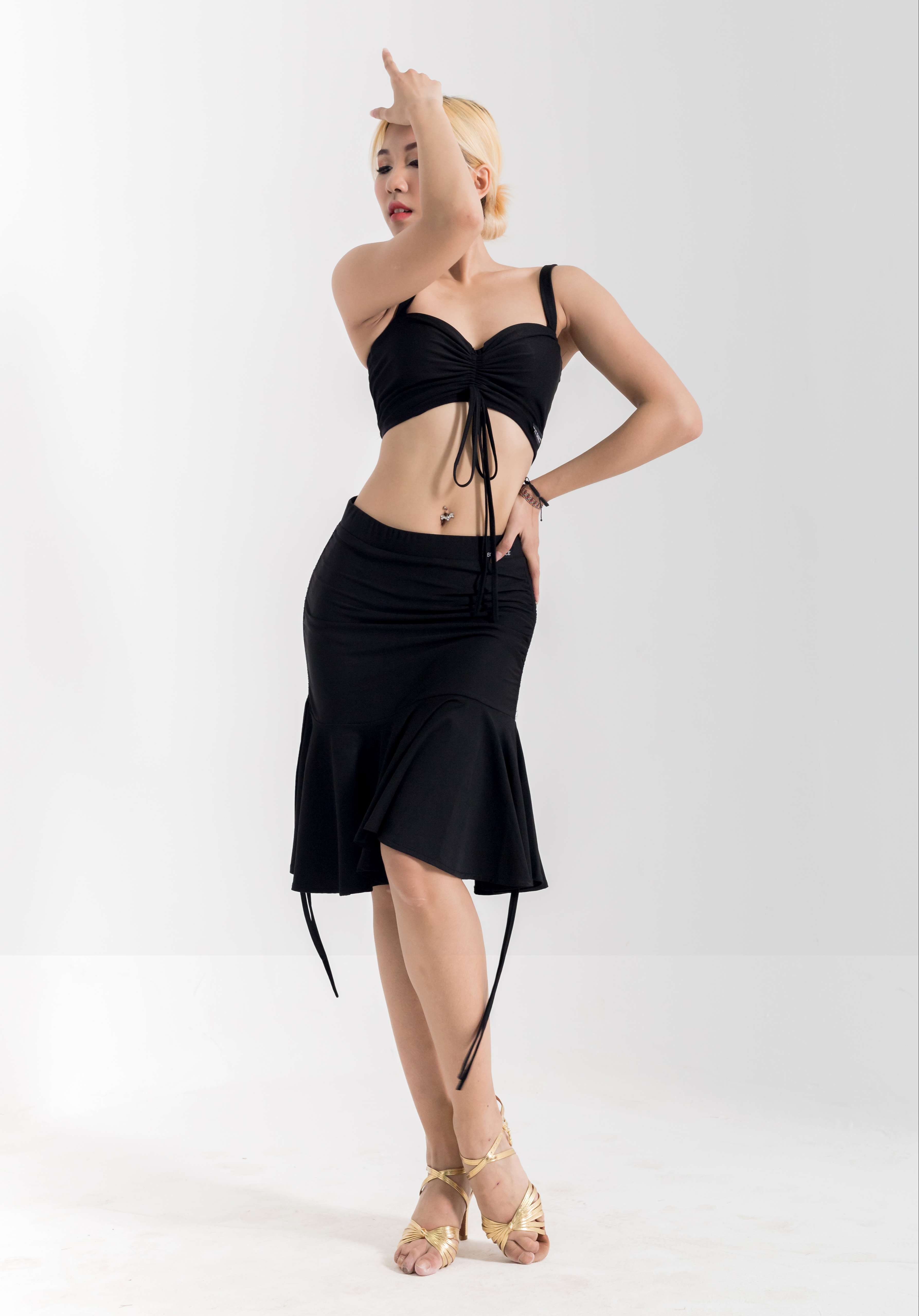 ÁO CROPTOP NHÚN NGỰC CNULA133