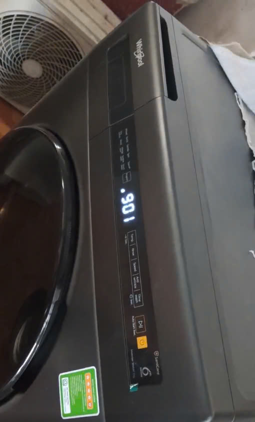 Máy Giặt Lồng Ngang Whirlpool Báo Lỗi E901 – Khi Máy Giặt 