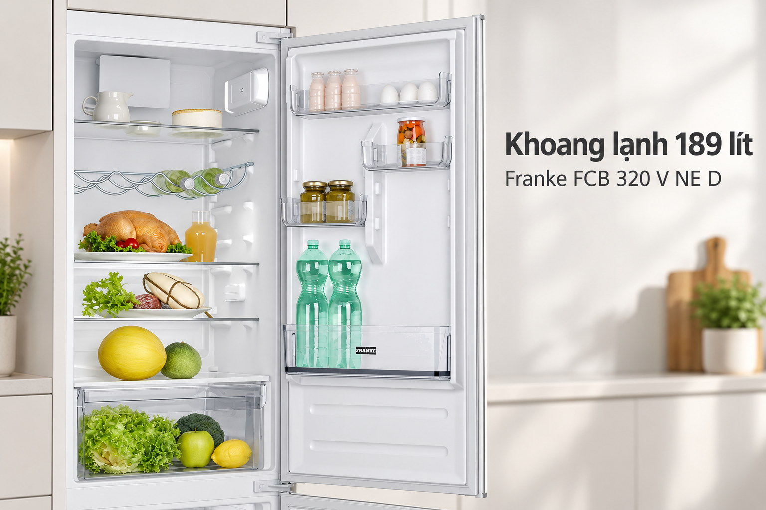 Ngăn lạnh 189 lít với hệ thống khay kính, khay cửa và giá chai tiện dụng.