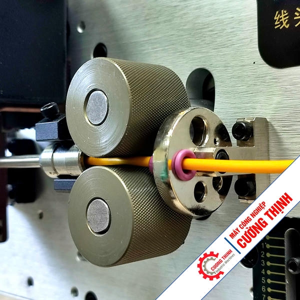 Khám Phá Máy Cắt Tuốt Dây HC-515: Giải Pháp Tự Động 2025!