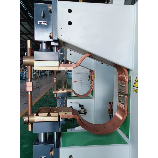 Máy hàn điểm MFDC ADB-360 (1)