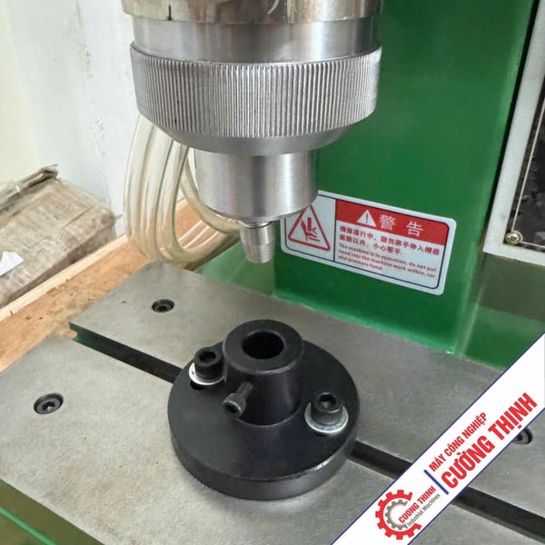 Máy Tán Đinh RM-B8P Cường Thịnh: Bí Quyết Tán Đinh Hiệu Quả