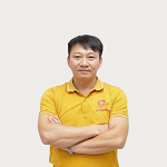 Mr Thành 
