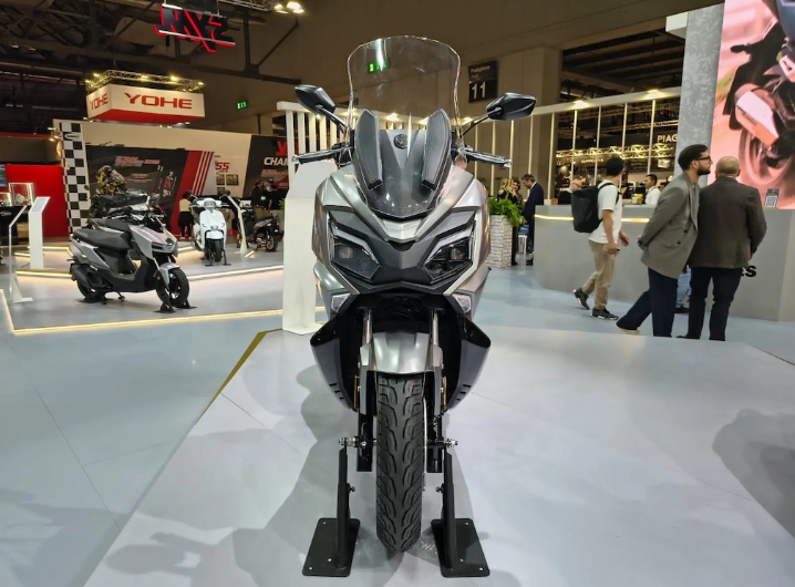 SYM nâng cấp Joyride 300 với thiết kế mới, bổ sung tiện nghi nhưng vẫn thiếu một trang bị quan trọng