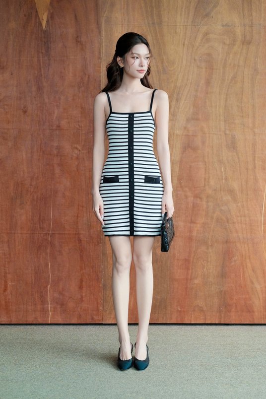 Đầm Ngắn Jenner Dress RR23DN48