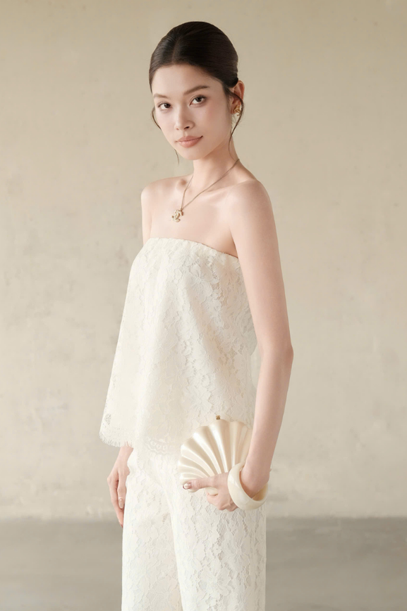 Áo Kiểu Nữ Rona Top RR26AK02