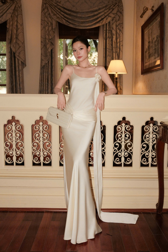 Đầm Dài Creamy Dress RR26DD02
