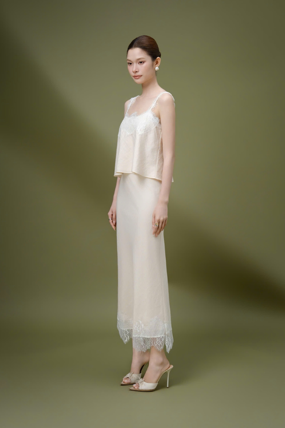 Áo Kiểu Nữ Bloom Top RR26AK72
