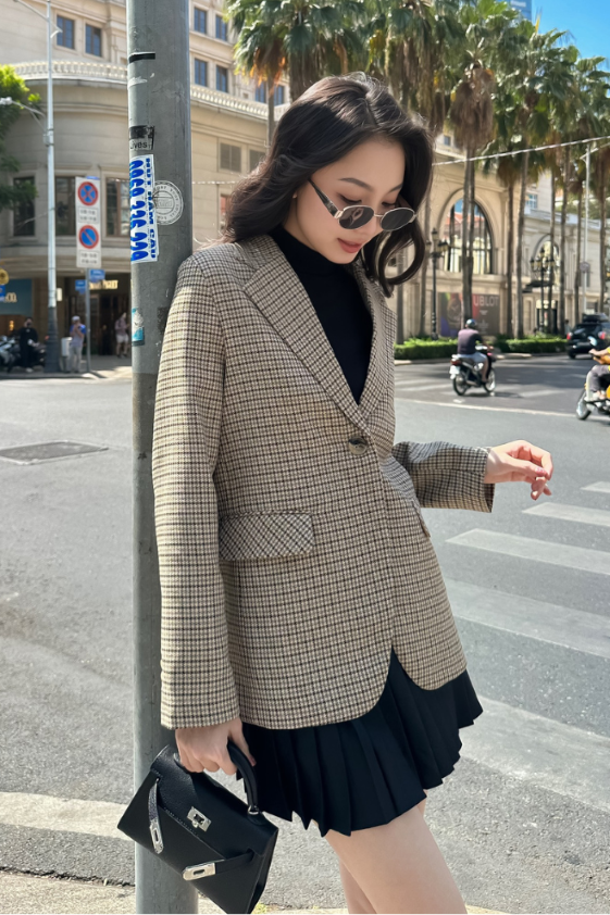 Áo Khoác Blazer Nữ Merci RR24KB03