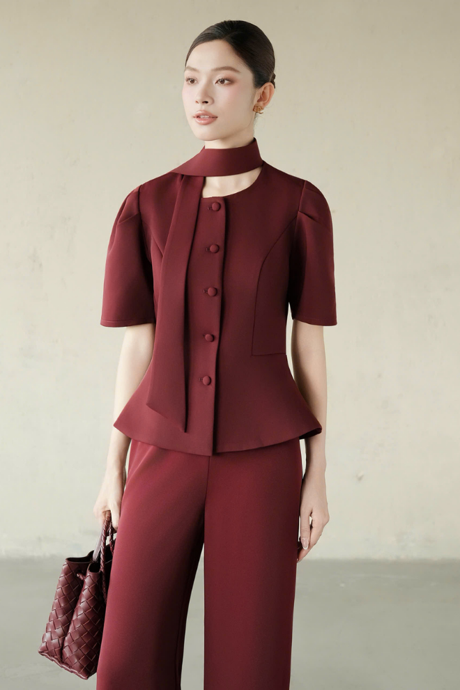 Áo Kiểu Nữ Crystal Top RR25AK116