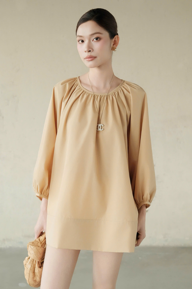 Áo Kiểu Nữ Naomi Top RR25AK119