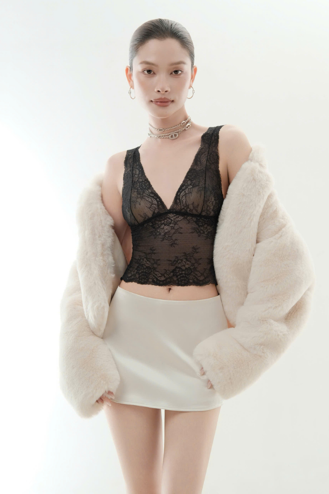 Áo Khoác Kiểu Nữ Mirabel Outer RR25KK05