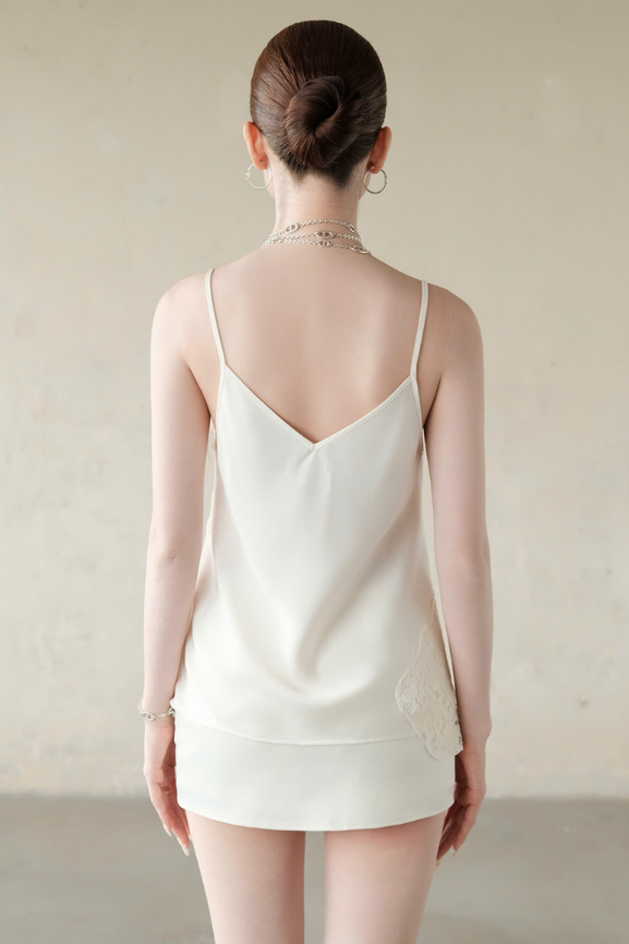 Áo Kiểu Nữ Janet Top RR26AK63