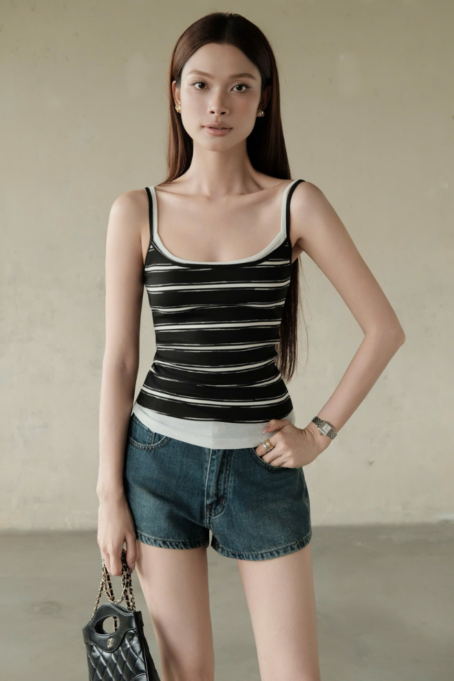 Áo Thun Nữ Punk Top RR26AT31
