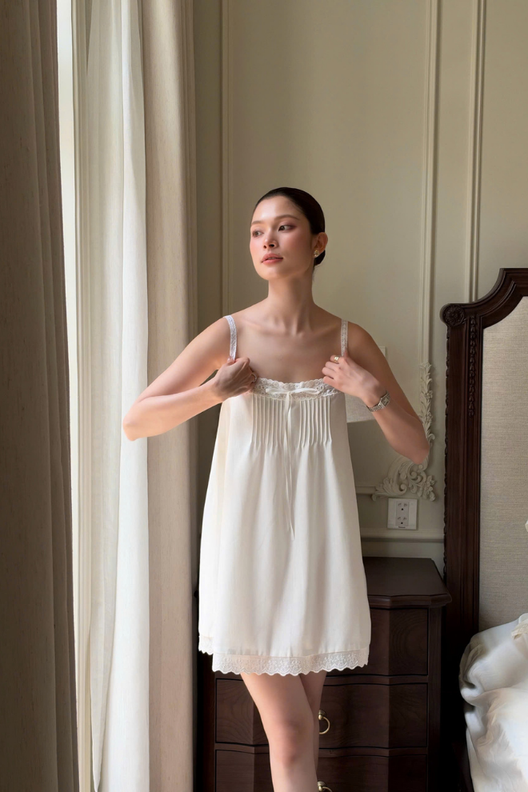 Đầm Ngắn Kitty Dress RR26DN53