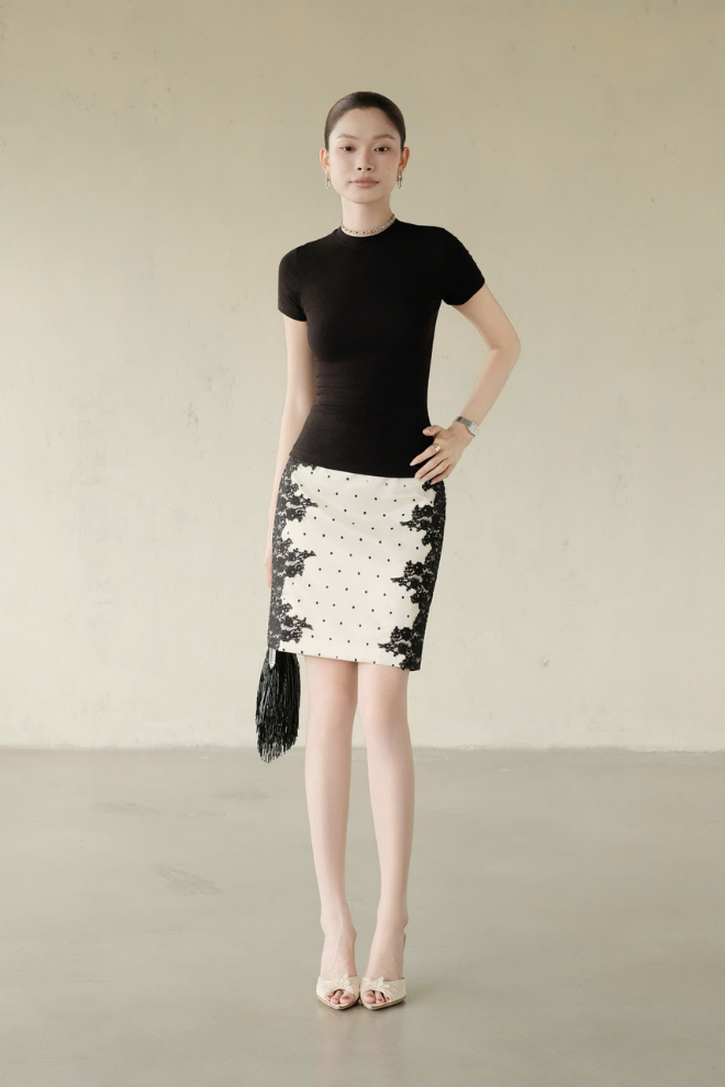 Áo Thun Nữ Decem Top RR26AT42