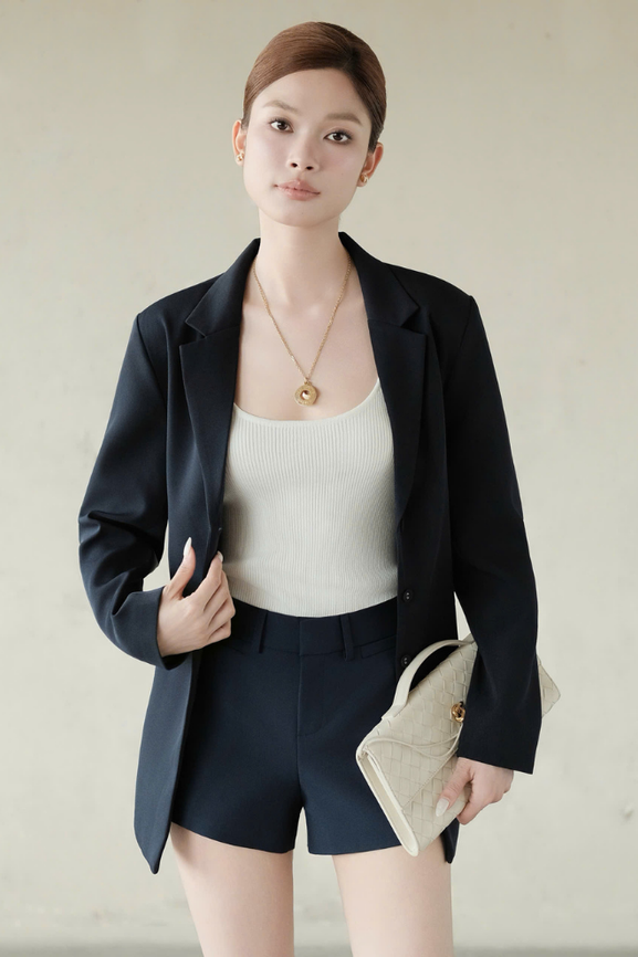 Quần Ngắn Nữ Tiny Short RR24QN04