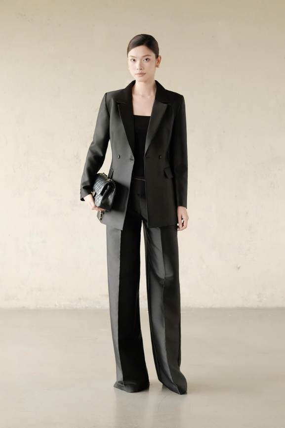 Áo Khoác Blazer Nữ Jenifer RR26KB02