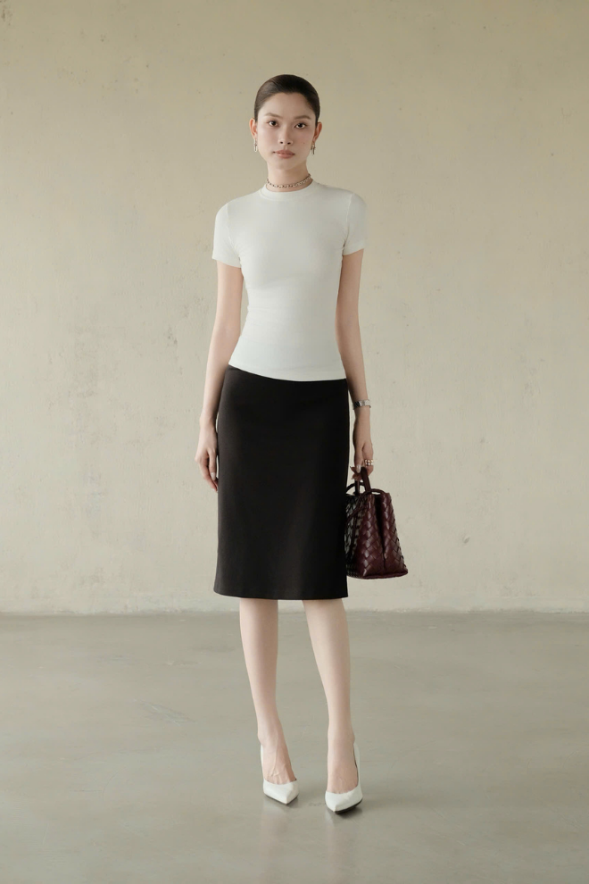 Áo Thun Nữ Decem Top RR26AT42
