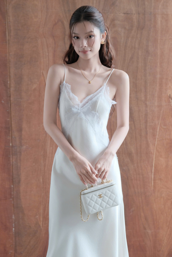 Đầm Dài Lacy Dress RR25DD20