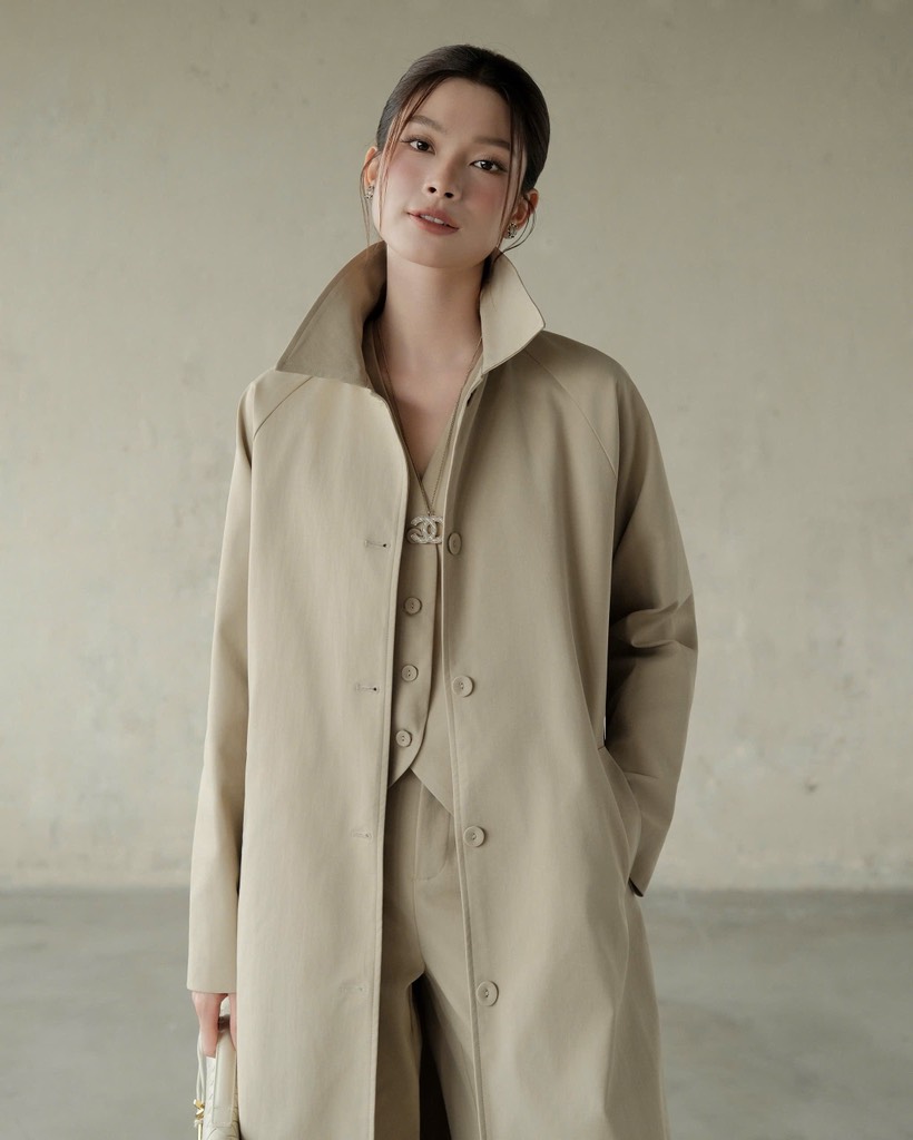 Áo Khoác Kiểu Nữ Nikki Coat RR25KK05