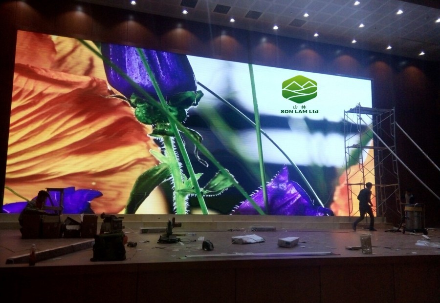 Thi công màn hình Led