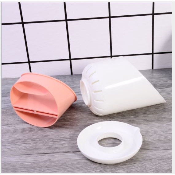Ống Đựng Đũa Muỗng nhiều ngăn Bằng Nhựa Có Đế Hứng Nước Thông Minh p191-35