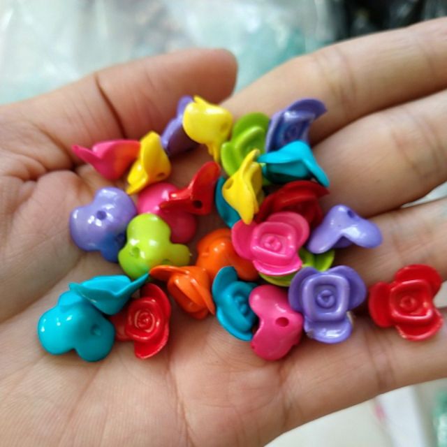 10gram hạt nhựa hoa 3cánh 14mm