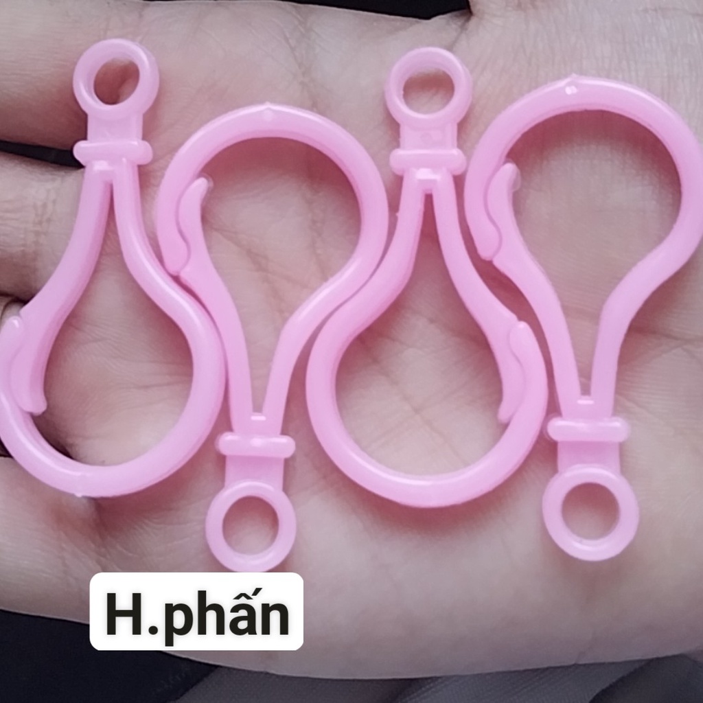 1-5 móc càng cua nhựa loại lớn 25x50mm nhiều màu