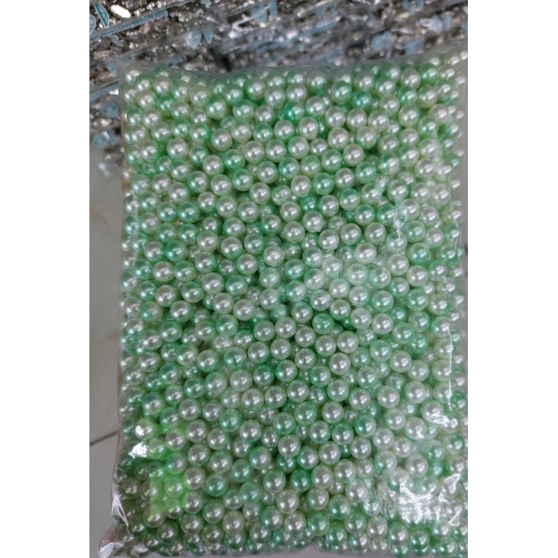 35-70 hạt nhựa , hạt cườm, hạt bẹt KHÔNG lỗ 6-8mm (gói 10gam) đa sắc, màu loang trang trí lọ trang điểm, làm thủ công