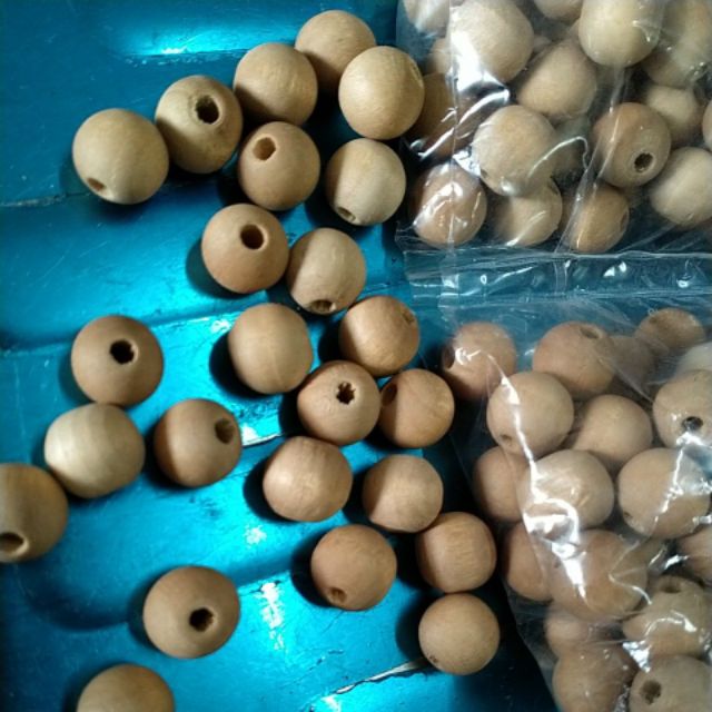 Gói 12viên (10gam) hạt gỗ mộc 14mm có lỗ xỏ màu nâu