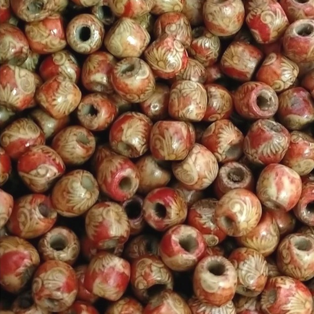 (p118-15) gói 10 -50 hạt gỗ in hoa văn 12mm lỗ lớn 6.8mm