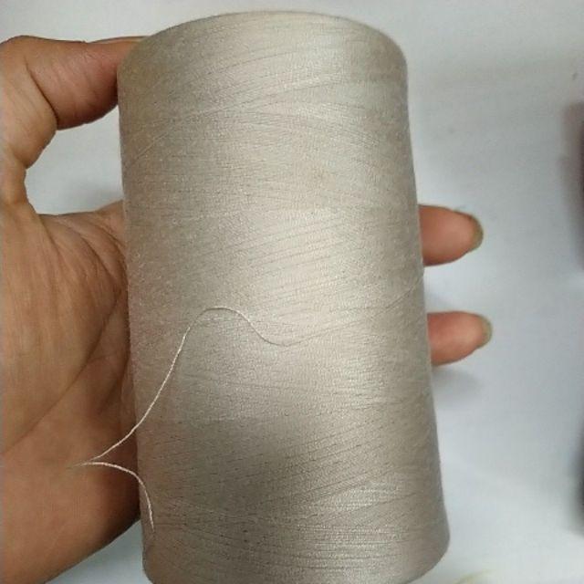 Cuộn chỉ may cotton 5000met nhiều màu làm tua rua