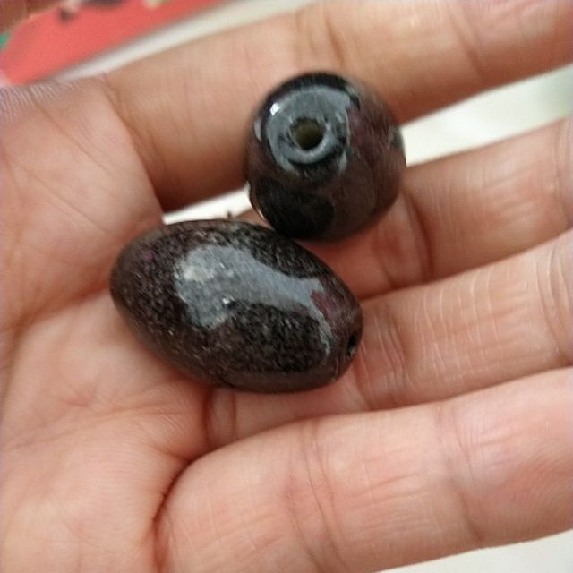 2 viên đá gốm sứ lu thống17x27 đen