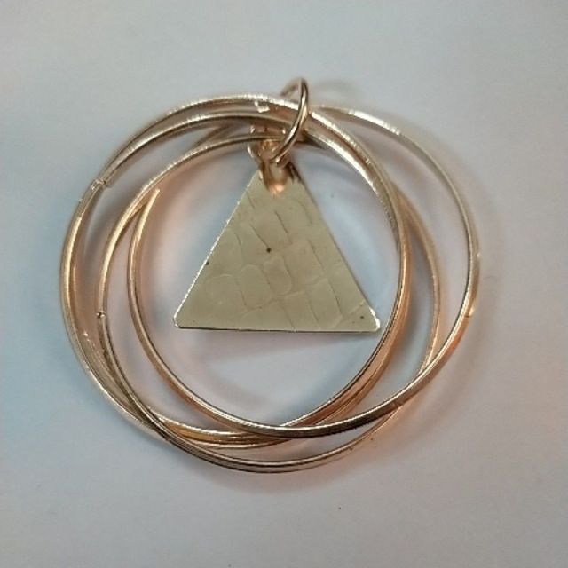 1 Set 4 vòng tròn và tam giác