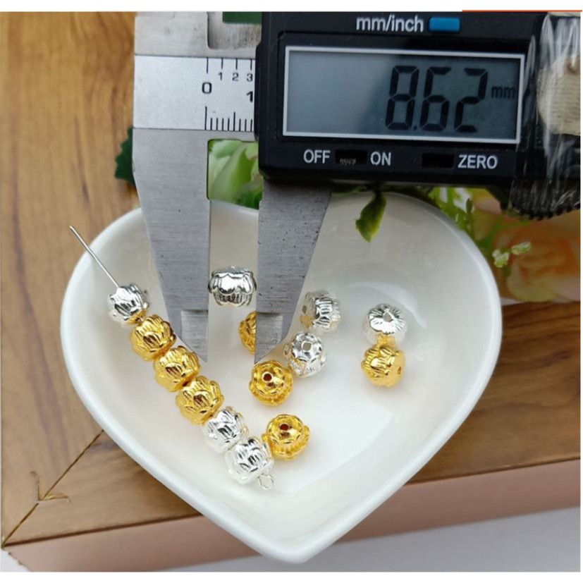 gói 5 charm xỏ hoa sen 8.6mm dùng mĩ trang sức, vòng tay