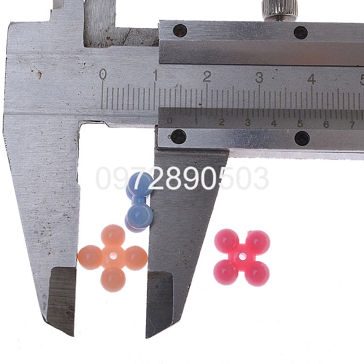 10-50gam hoa 4 cánh 13.5mm phù hợp có lỗ xỏ làm vòng tay, vòng cổ